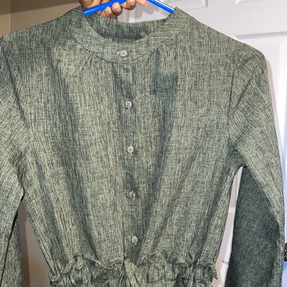 Unbranded green flay mini dress. US 6. - Picture 5 of 9